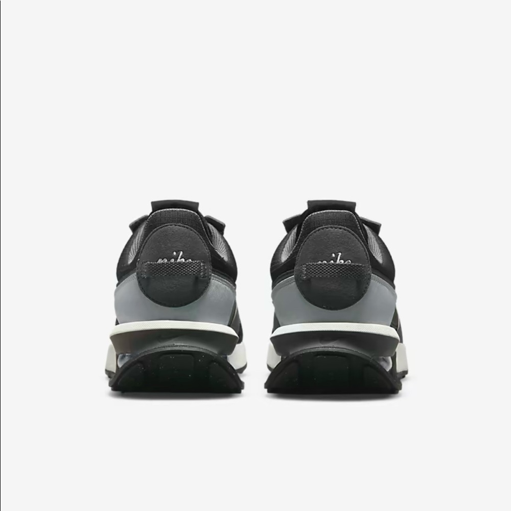 Nike Air Max Pre Day Shoes - Picture 6 of 13